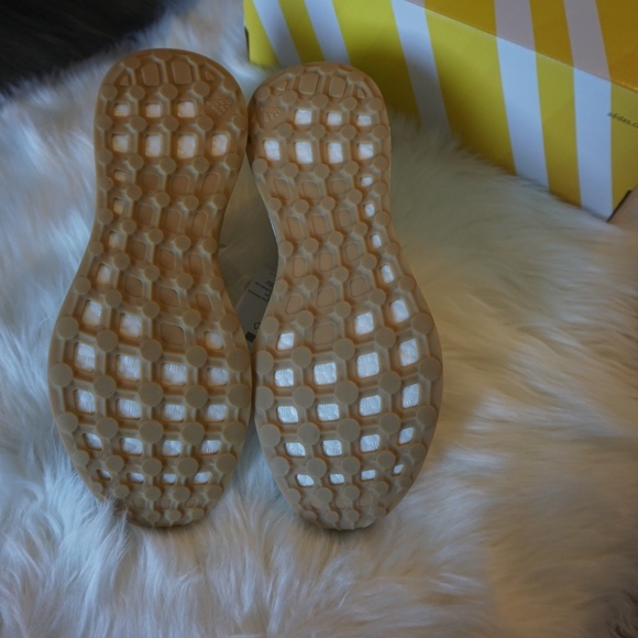 Adidas Ultraboost Clima Running Shoes white NWB - Picture 5 of 7